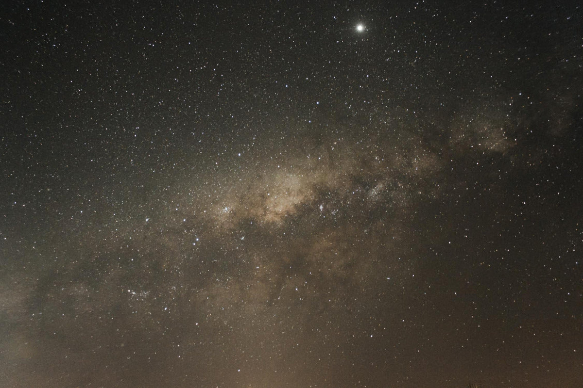 iPhone Astrophotography Guide - Capture Stunning Night Sky Photos Without Expensive Gear