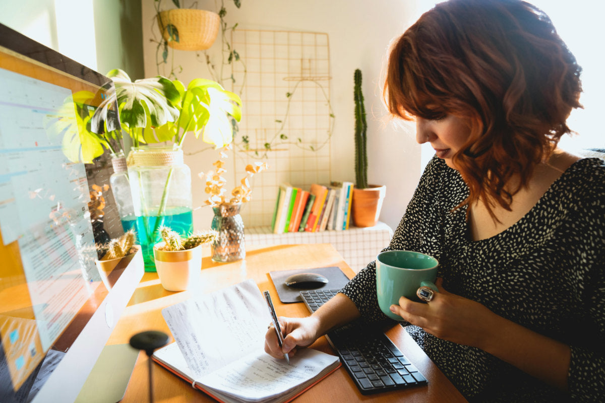 Best Side Hustles For Writers That You Can Start Today